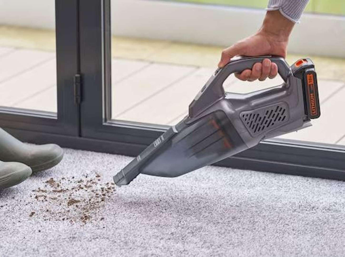 Black and Decker 18V REMOVABLE BATTERY DUSTBUSTER BCHV001C1-GB