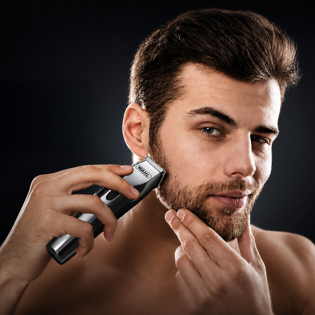 WAHL Lithium Ion OptimUS Grooming Kit, Lithium Ion Rechargeable Trimmer, Foil Shaver And Detailer For Multi Grooming Needs, 4 Comb Attachments For Different Beard Lengths, 3 Hours Run Time,