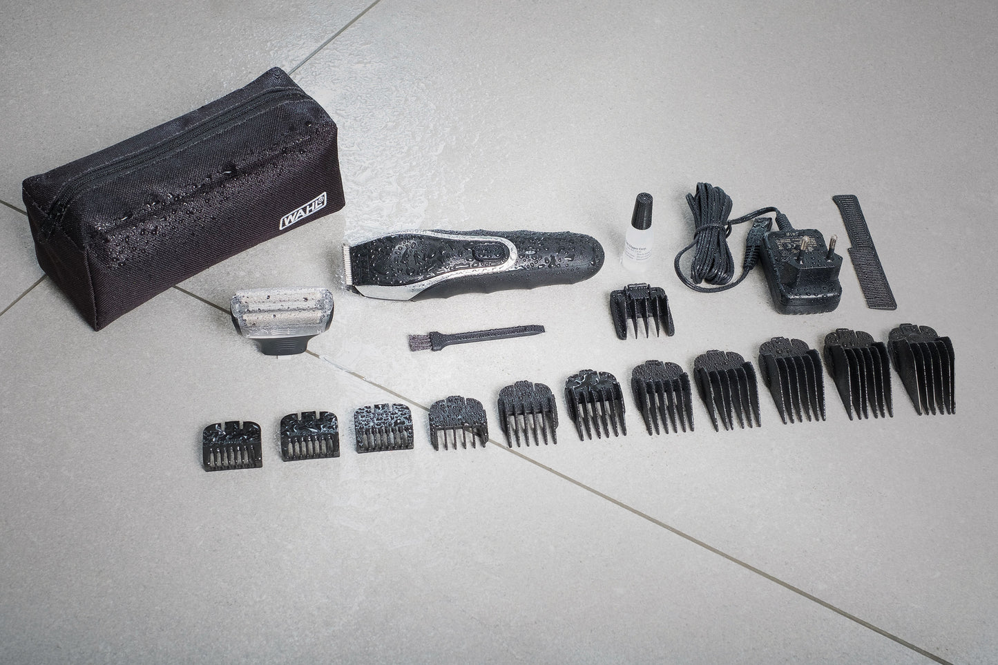 WAHL Aqua Groom Rechargeable Trimmer Kit, Showerproof Lithium Ion Trimmer, Foil Shaver and Detailer, 12 Combs for different beard haircutting lengths, 3 hours Run Time
